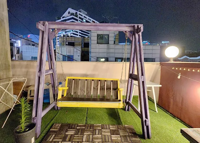 Appartement 서교초후문 Seogyo Elementary School Hongdae Hongik Entrance Station 1 To 3 Minutes Away
