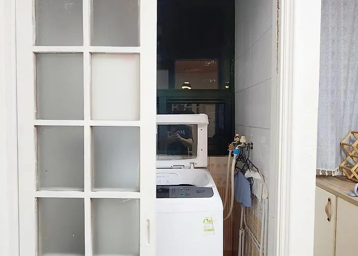 서교초후문 Seogyo Elementary School Hongdae Hongik Entrance Station 1 To 3 Minutes Away Appartement *