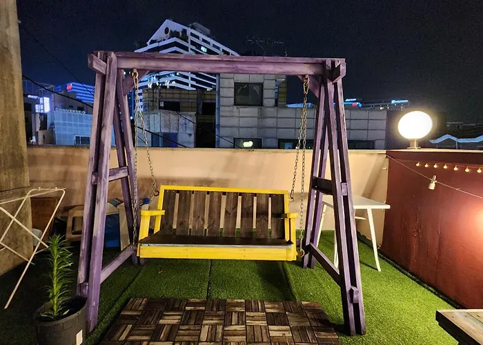 Appartement 서교초후문 Seogyo Elementary School Hongdae Hongik Entrance Station 1 To 3 Minutes Away