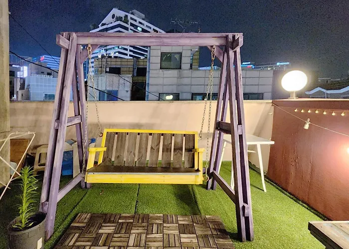 서교초후문 Seogyo Elementary School Hongdae Hongik Entrance Station 1 To 3 Minutes Away Appartement